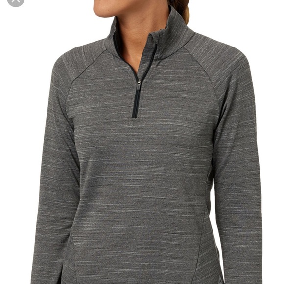 Reebok Tops - NWT!!  Reebok Compression 1/4 zip size small